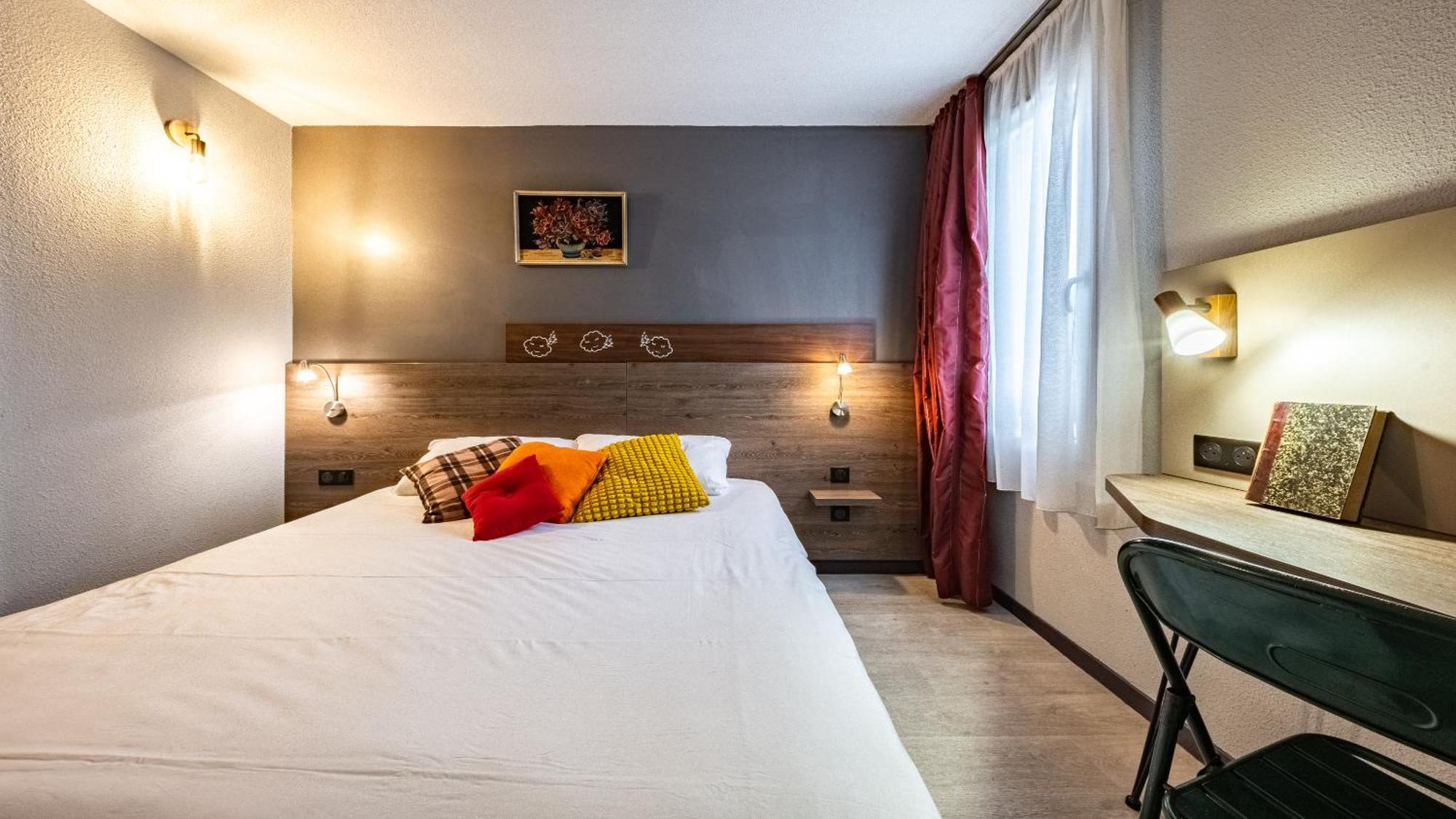 Greet Hotel Massieux Lyon Nord Dış mekan fotoğraf