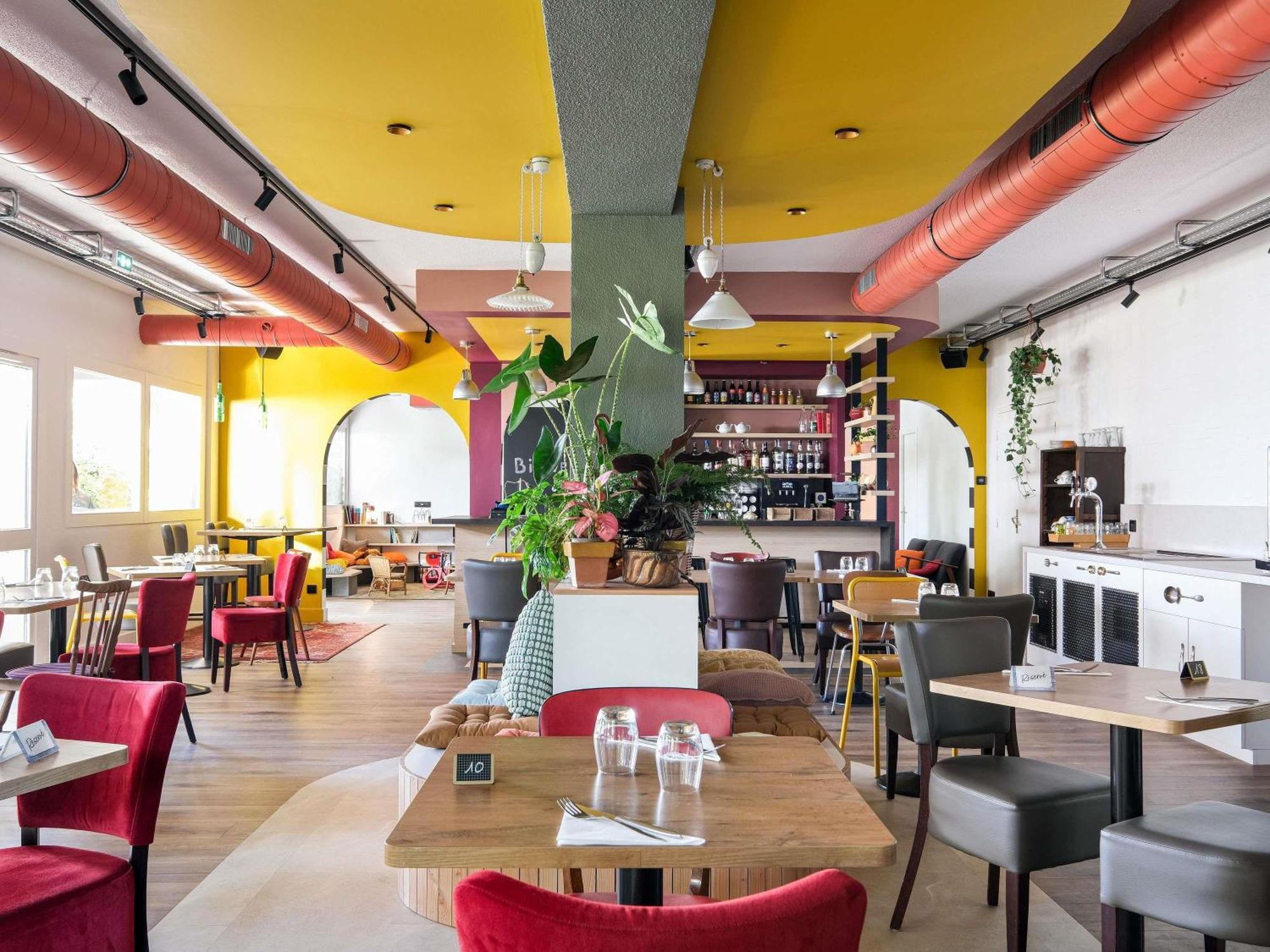 Greet Hotel Massieux Lyon Nord Dış mekan fotoğraf