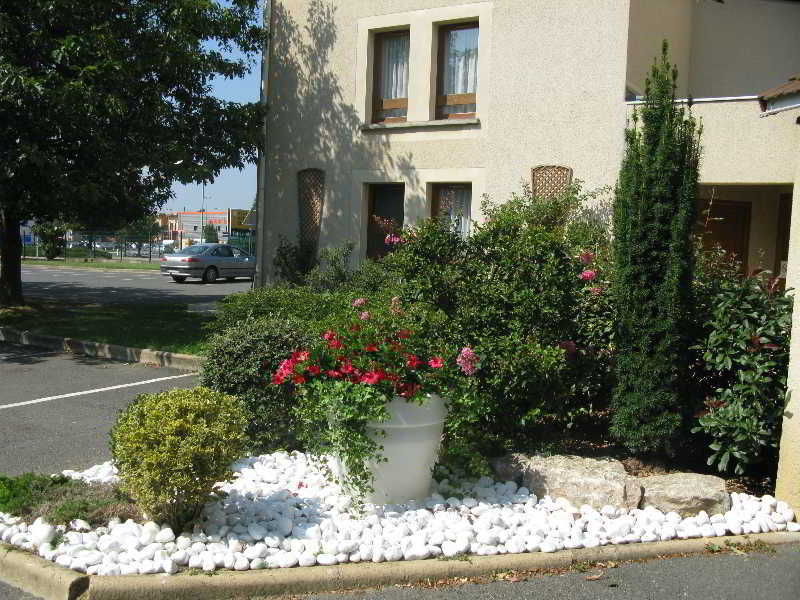 Greet Hotel Massieux Lyon Nord Dış mekan fotoğraf