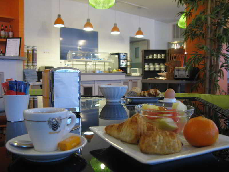Greet Hotel Massieux Lyon Nord Dış mekan fotoğraf