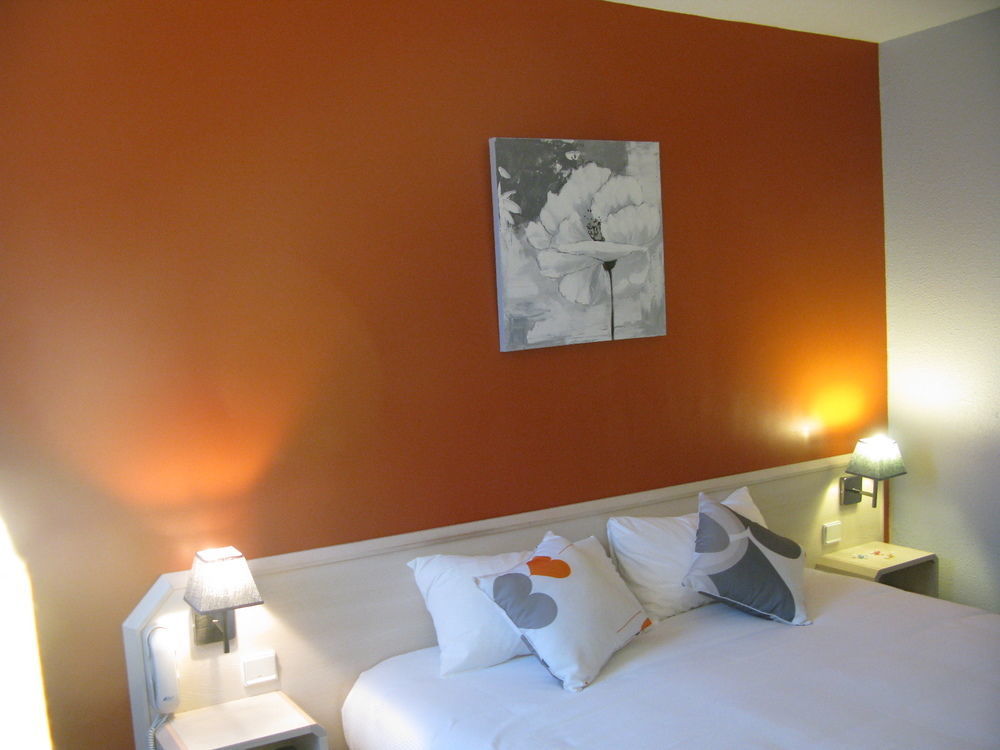 Greet Hotel Massieux Lyon Nord Dış mekan fotoğraf